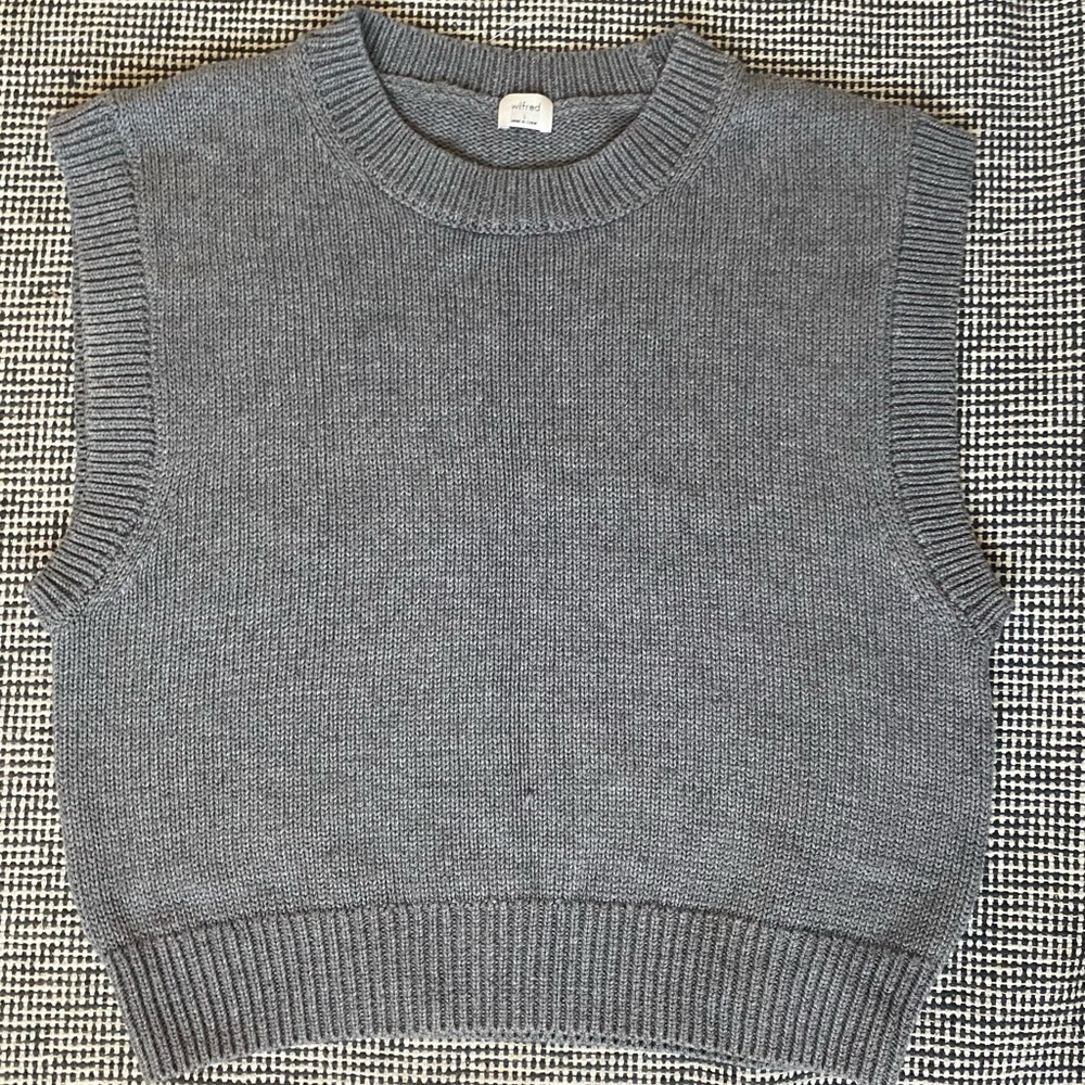Aritzia Wilfred Knit Sweater Vest